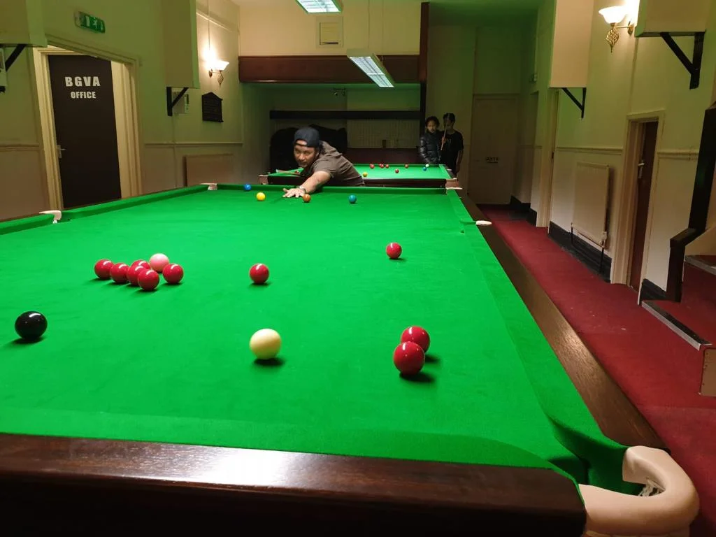 Snooker halls near Nuneaton town center